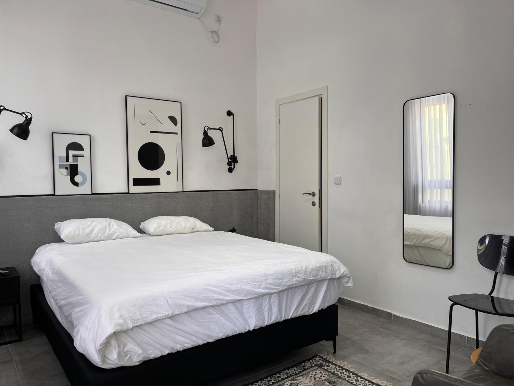 Yona 8 Bed & Breakfast Tel Aviv Oda fotoğraf