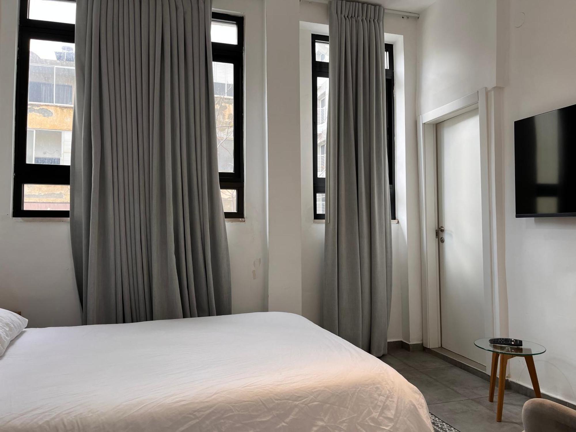 Yona 8 Bed & Breakfast Tel Aviv Oda fotoğraf
