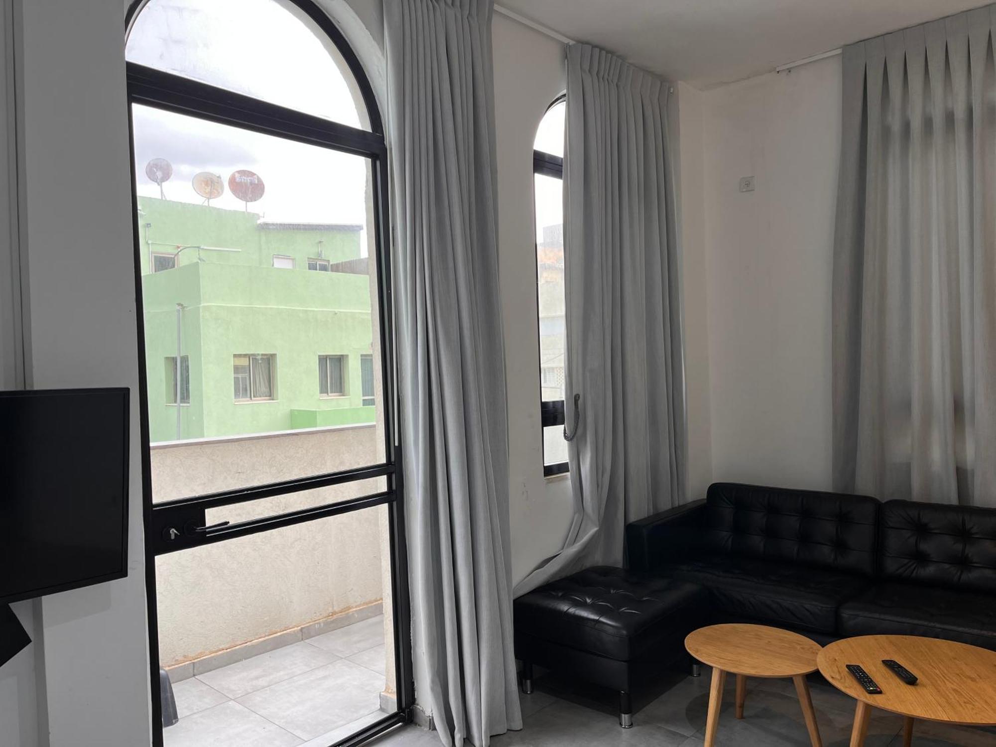 Yona 8 Bed & Breakfast Tel Aviv Oda fotoğraf