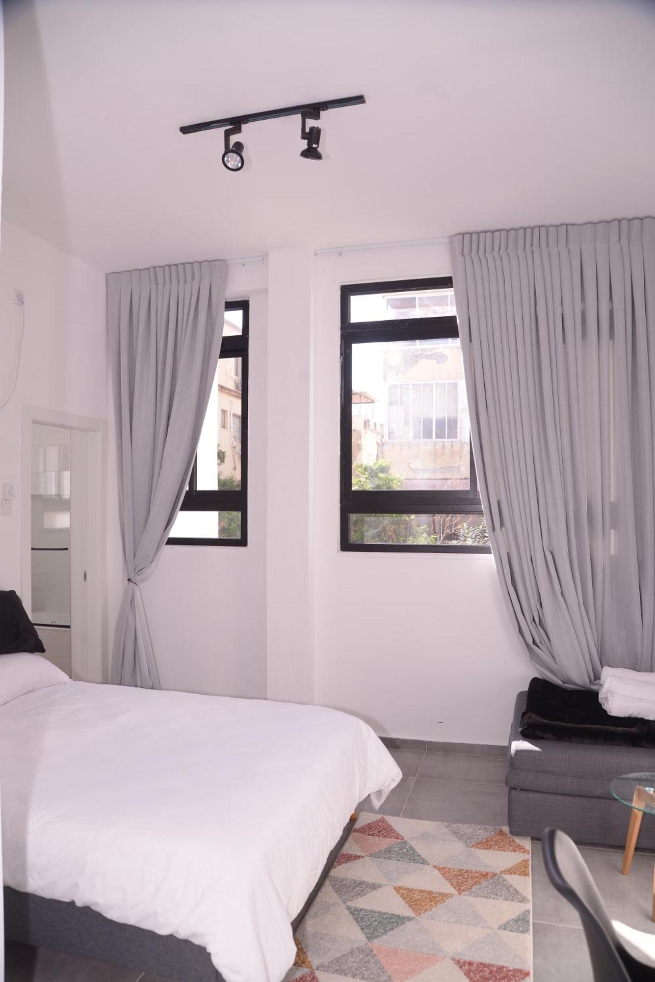 Yona 8 Bed & Breakfast Tel Aviv Oda fotoğraf