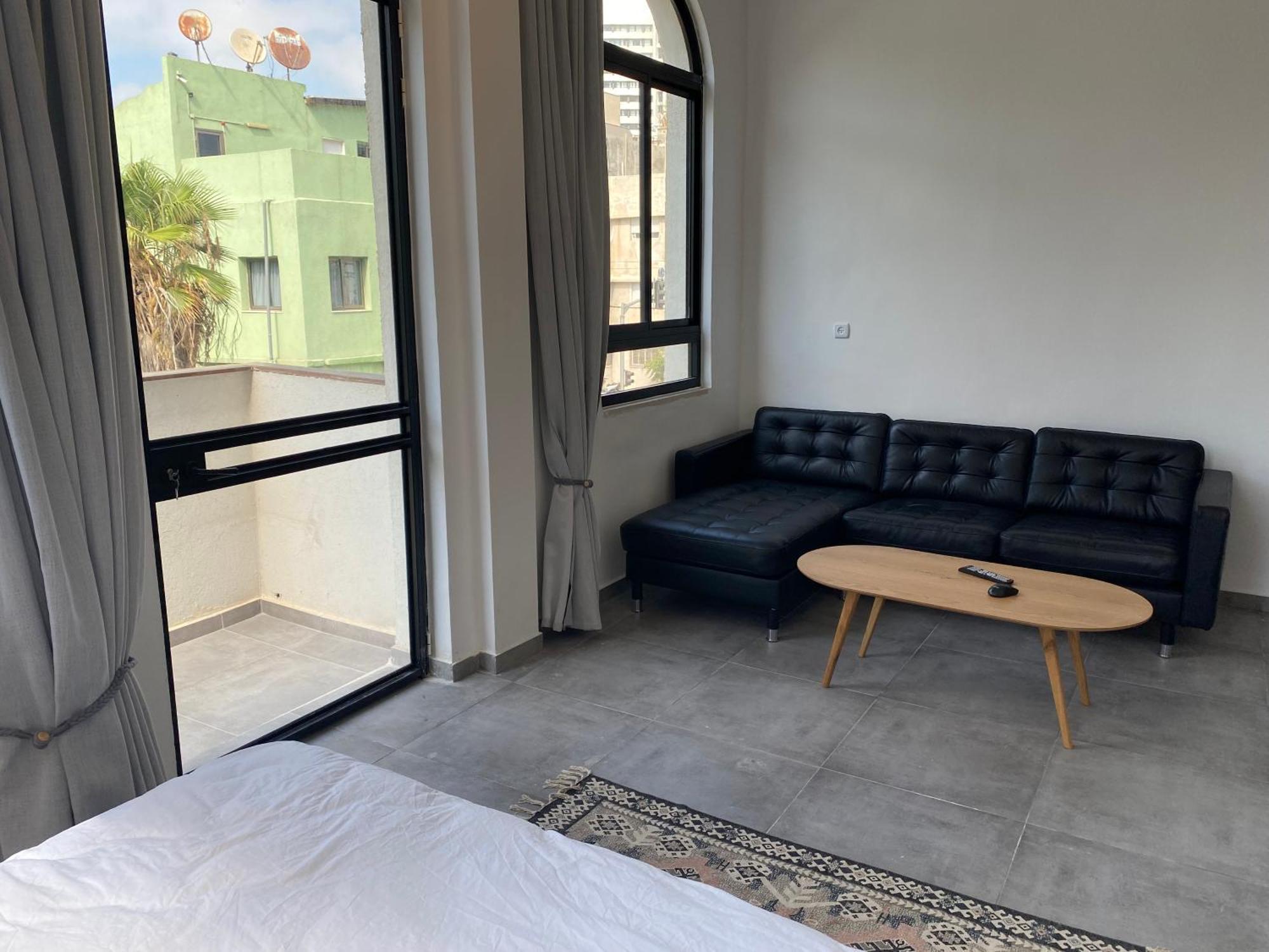Yona 8 Bed & Breakfast Tel Aviv Oda fotoğraf