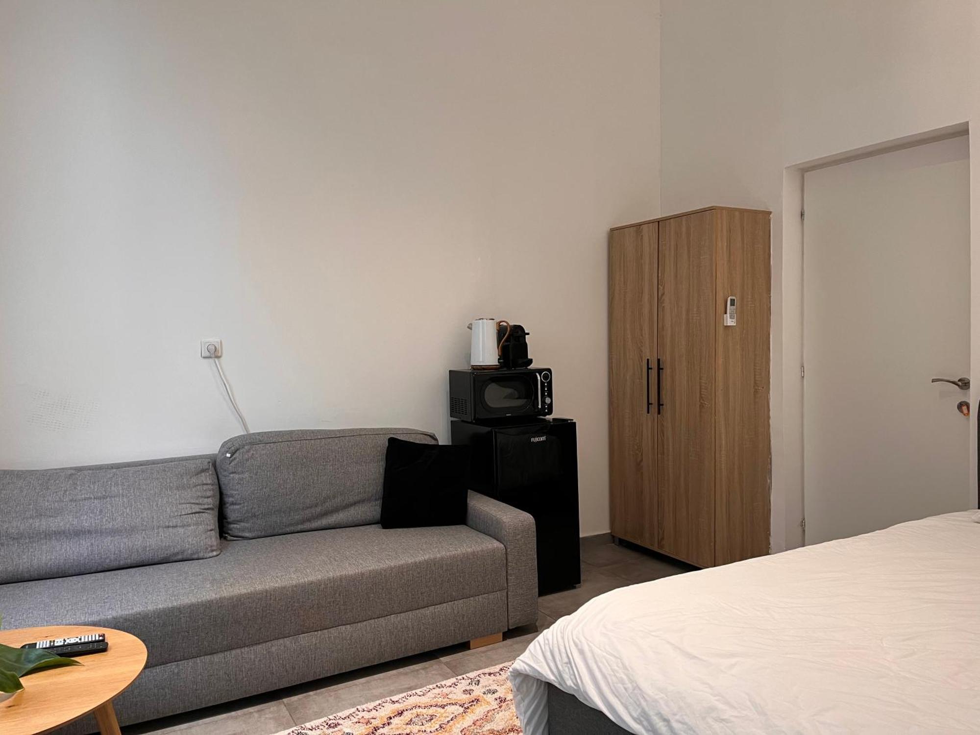 Yona 8 Bed & Breakfast Tel Aviv Oda fotoğraf
