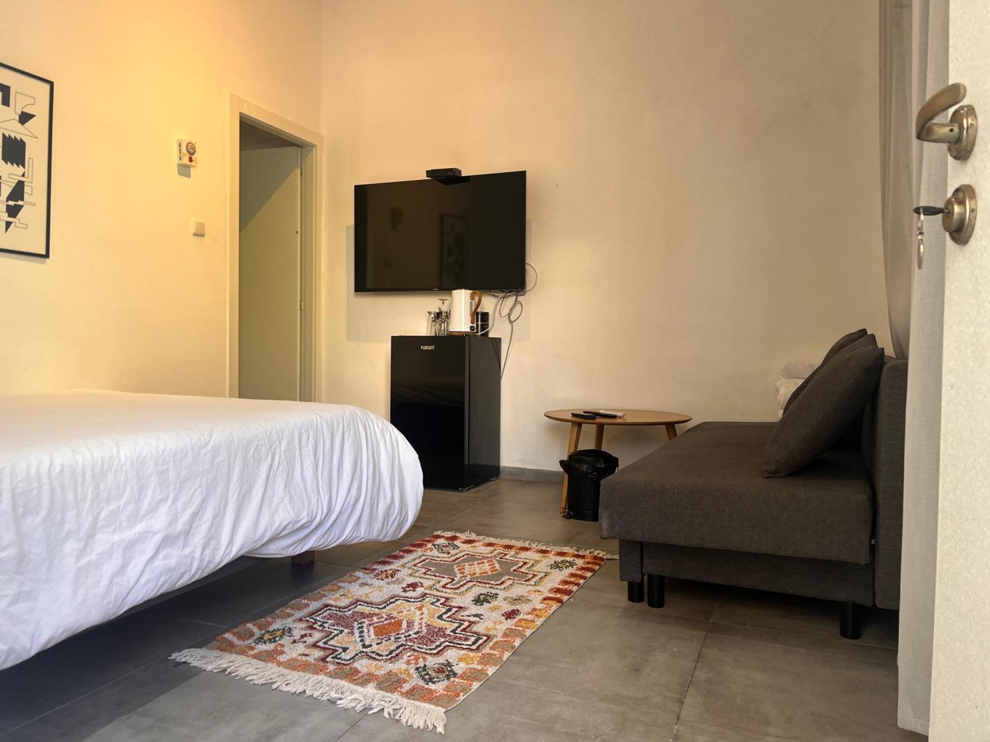 Yona 8 Bed & Breakfast Tel Aviv Oda fotoğraf